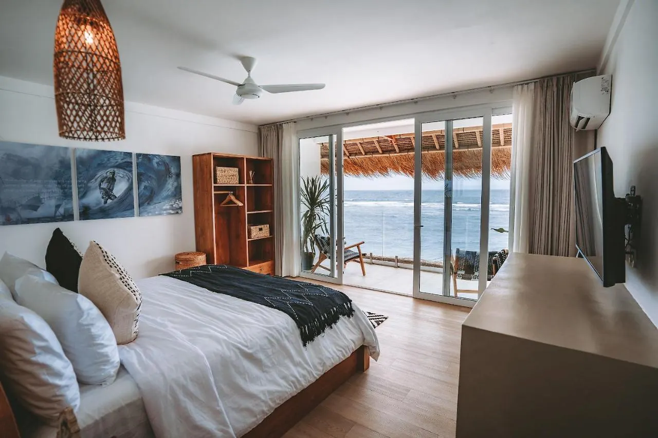 Legends Beachfront Resort Uluwatu 0*,
