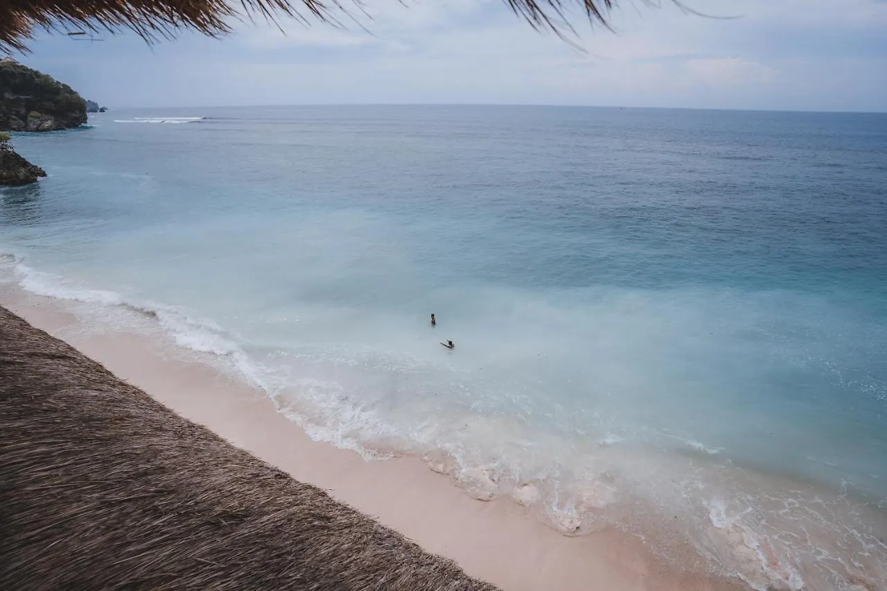 Legends Beachfront Resort Uluwatu